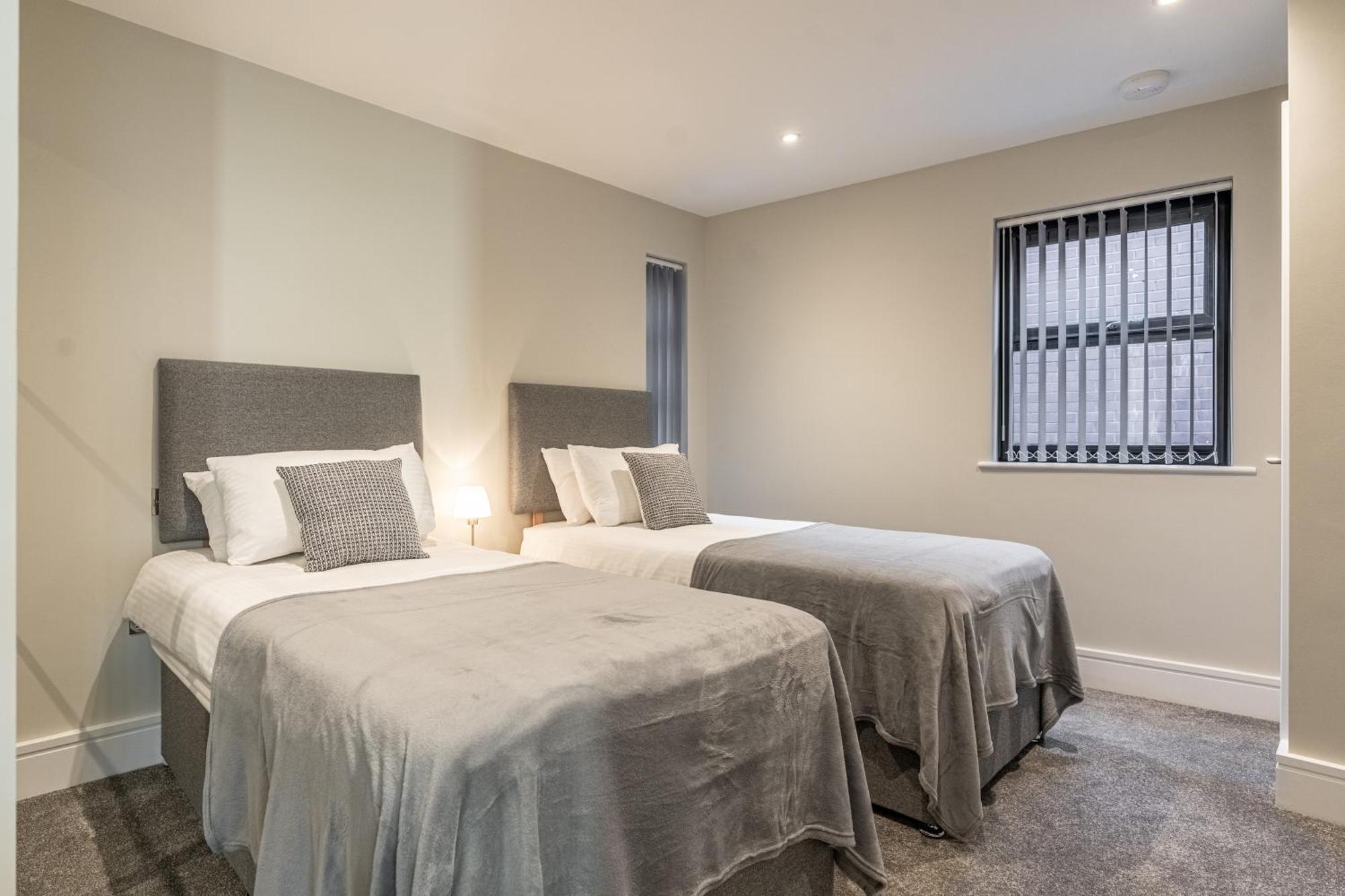 Bond House By Celador Apartments Reading Extérieur photo